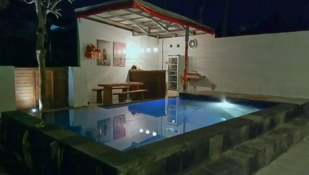 Отель Mahi Mahi House Нуса-Лембонган Экстерьер фото
